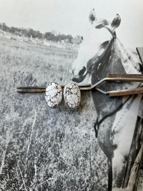 Wild horse stud earring