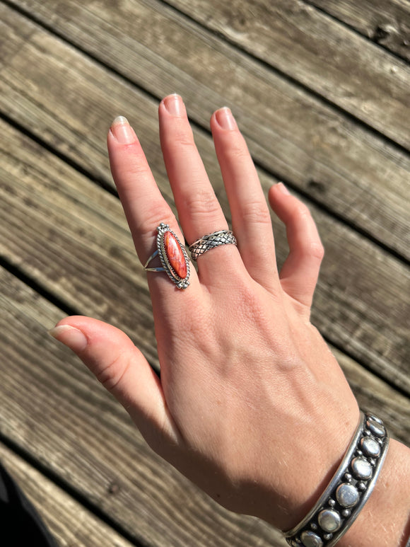 hand made Navajo red spiny ring in a size 7 