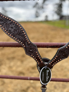 dark oiled breastcollar horse tack 